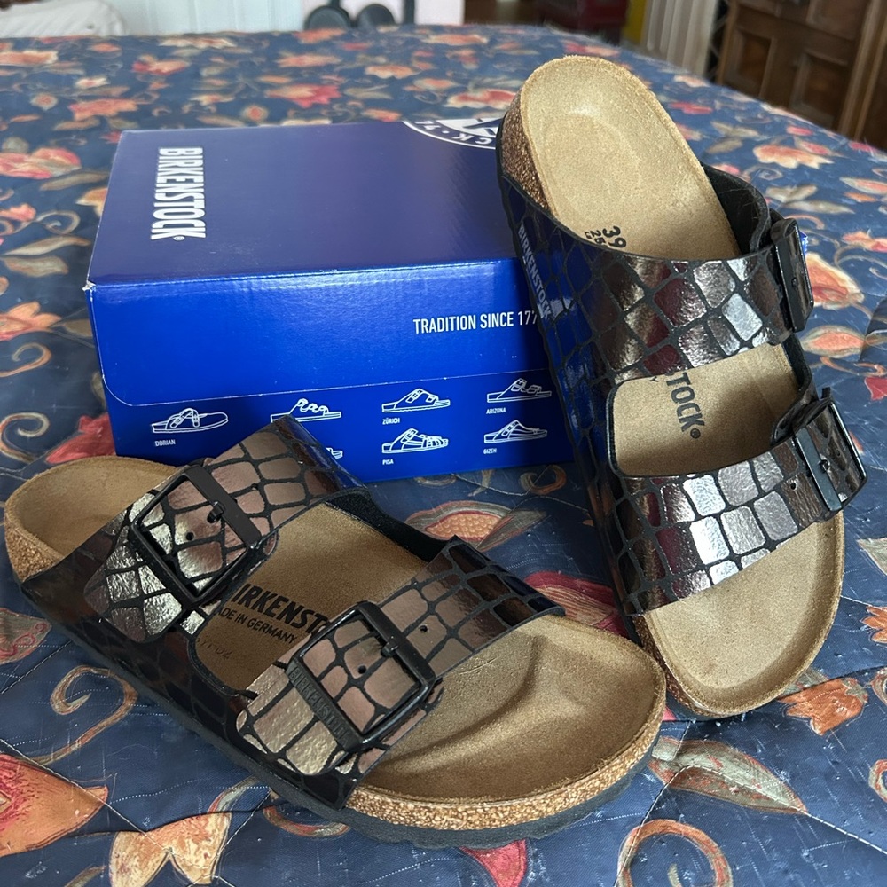 Birkenstock Arizona Gator Gleam Two-Strap Comfort Sandals Size 39/8-8.5 New